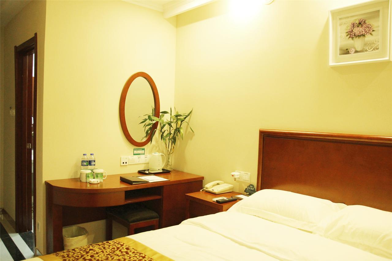 Green Tree Inn Tianjin Huanghe Road Hardware City Shop Exterior photo