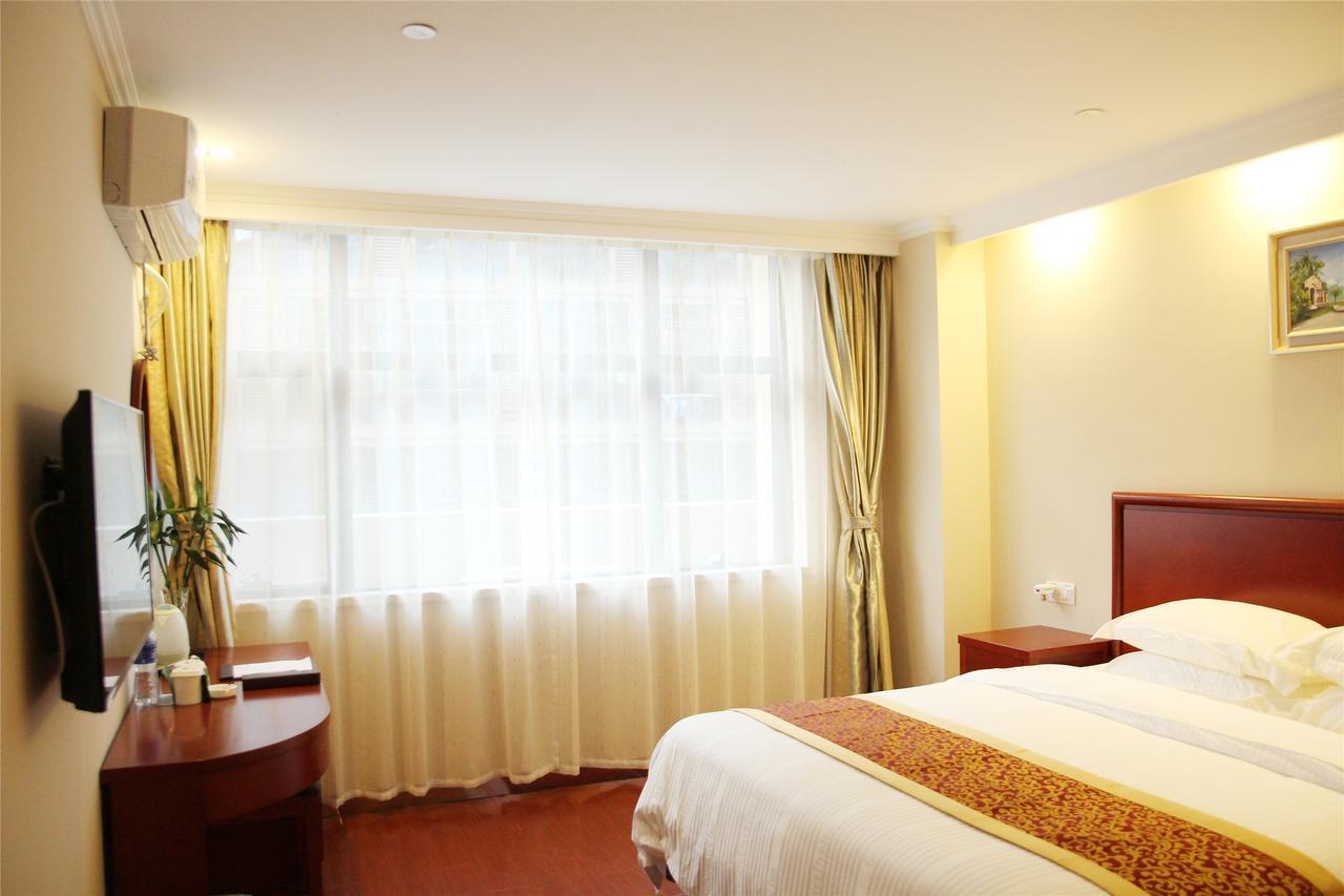 Green Tree Inn Tianjin Huanghe Road Hardware City Shop Exterior photo